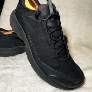 ArcTeryx (Arc’Teryx) Men’s Aerios FL GTX Trailrunning Shoes (10.5)